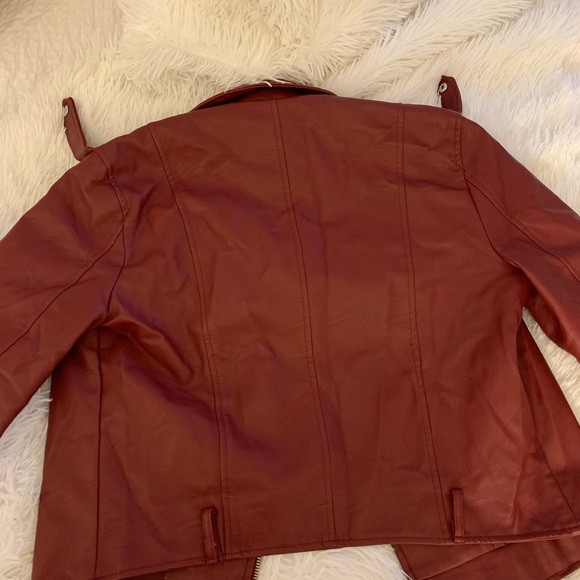 Love Tree Women's Faux Leather Jacket - Picture 3 of 3